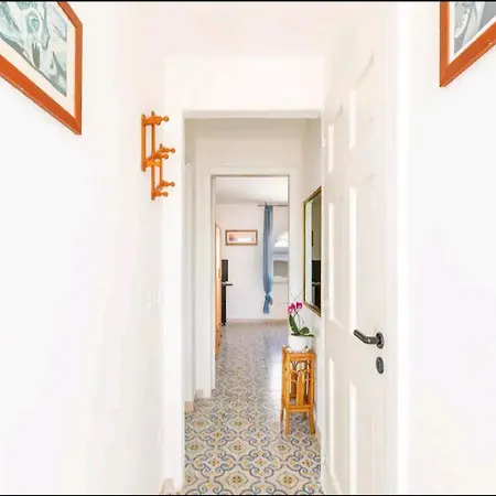 Apartmán Marea Leuca - Entire Heritage Seafront Estate & Parking Santa Maria di Leuca