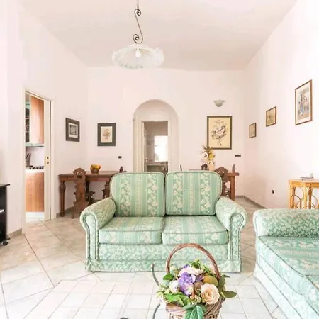 Retro Fronte Mare شقة Santa Maria di Leuca