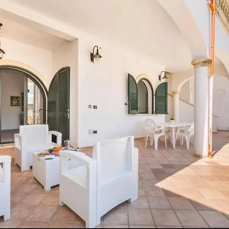 아파트 Retro Fronte Mare *