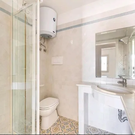 Retro Fronte Mare شقة