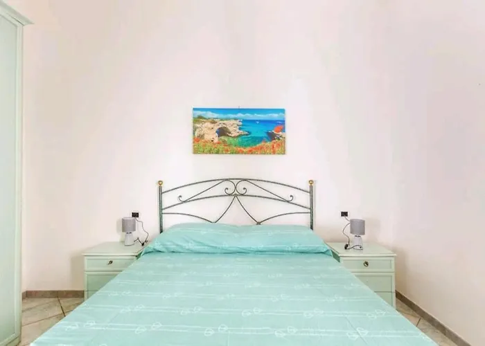 Retro Fronte Mare Apartment